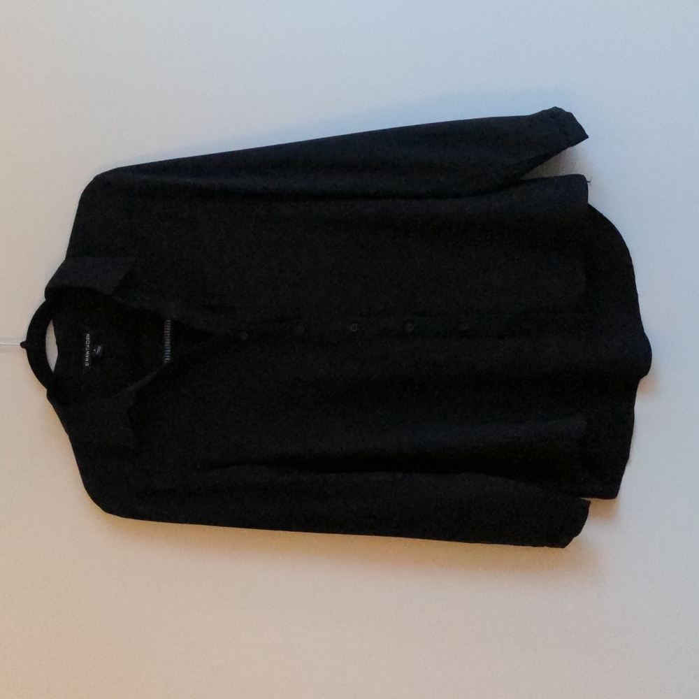 Basic black button down shirt size small